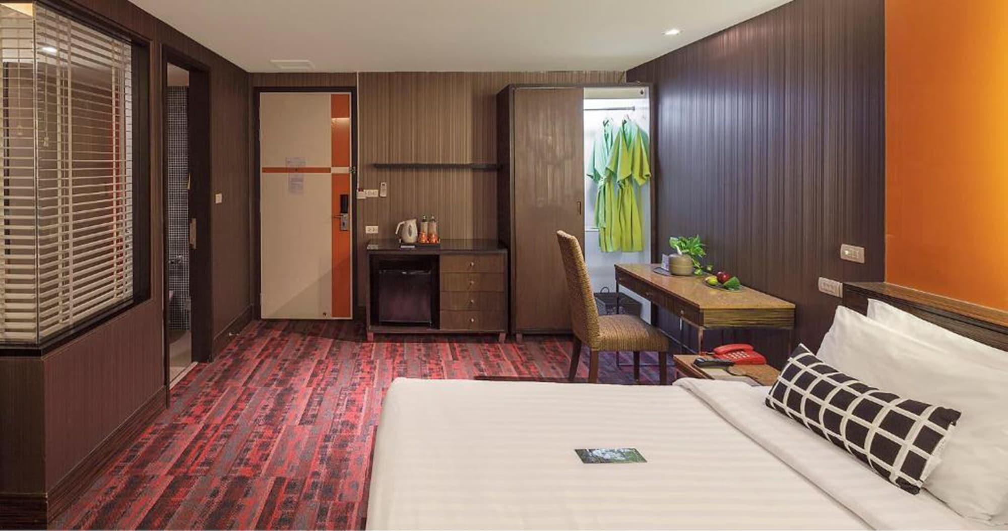 Tango Vibrant Living Hotel - Sha Extra Plus Bangkok Eksteriør billede